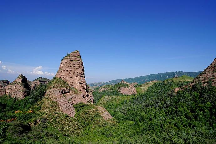 在<a href='http://travel.sina.com.cn/qinghai-lvyou/?from=b-keyword' target='_blank'>青海</a>，浊浪滔天的黄河也可以如此清澈美丽