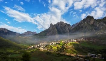 美翻！一起走进国家地理镜头下的扎尕那